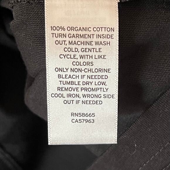 Bp. Love Always Wins Pride Black Graphic T-Shirt Long Sleeve Crew Neck Medium - Picture 6 of 7